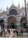 Touristen auf dem Markusplatz in Venedig 2003 IMG