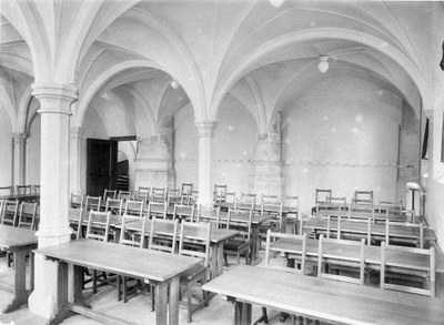 Vaulted chamber, Leiden University Library IMG