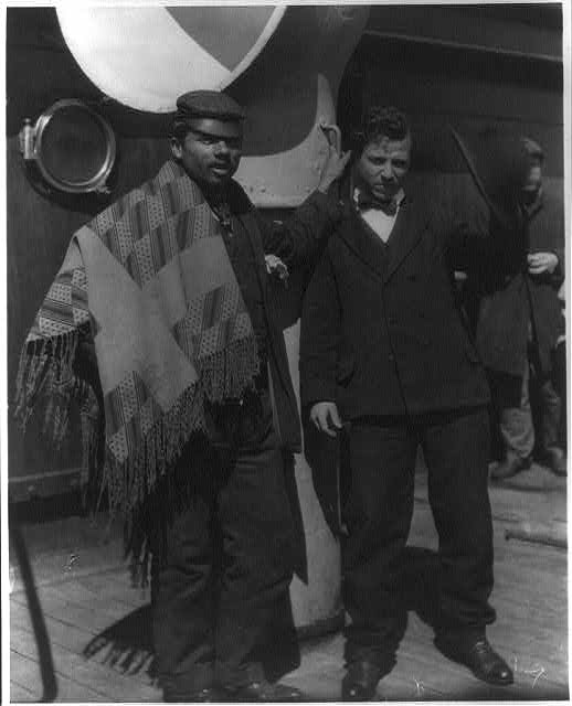 Italian emigrants on "Fried. de[r] Grosse", black-and-white photograph, c. 1910–1913, unknown photographer; source: Library of Congress, George Grantham Bain Collection, Reproduction Number: LC-USZ62-26617 (b&w film copy neg.), http://hdl.loc.gov/loc.pnp/cph.3a27415.