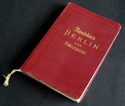 Buchumschlag "Baedekers Berlin und Umgebung" 1910 IMG
