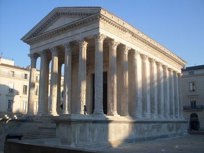 Maison Carrée in Nîmes IMG