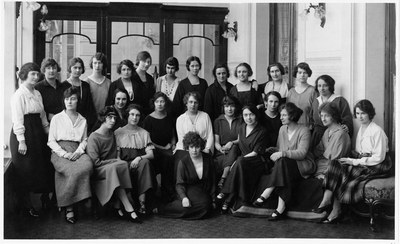 Der Stenographenservice des Völkerbunds: Frauen als Dienstleisterinnen