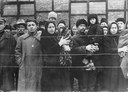 Russlanddeutsche Kolonisten im Aufnahmelager IMG